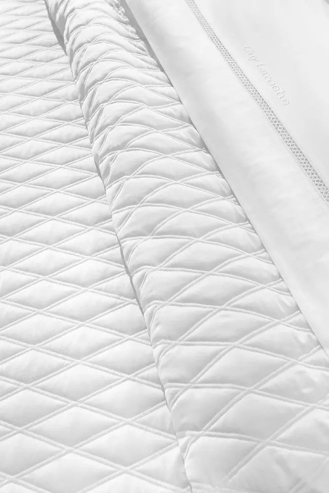 Aelia fehér prémium minőségű ágyterítő szett 240x250+2db 50x70 / fehér