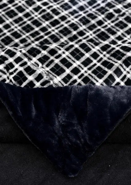 Albany fekete-fehér ágyterítő 220x240 / szürke