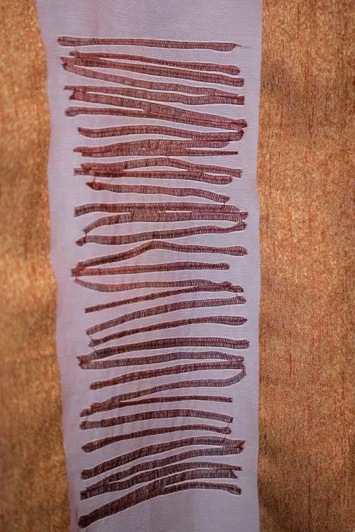 Bordó hímzett organza készfüggöny 140x250 / piros-bordó