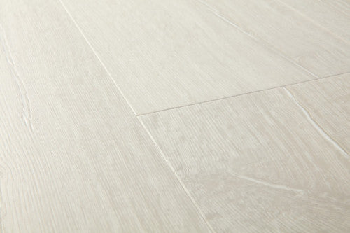 Impressive Ultra klasszikus patinás tölgy laminált padló IMU3559