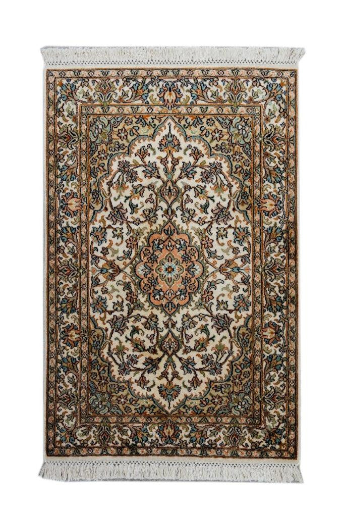 Kashan cream selyemszőnyeg 64X91 64x91 / beige-barna