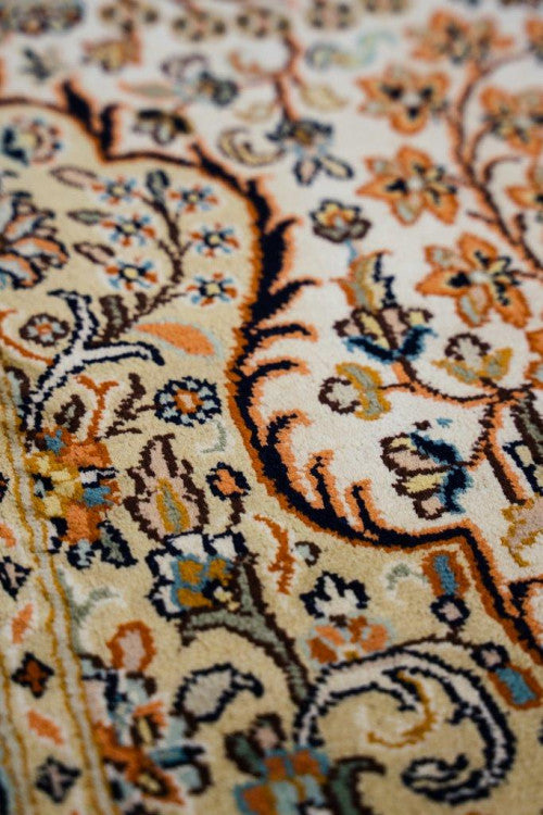 Kashmir Silk Rust selyemszőnyeg 123x185 / beige-barna