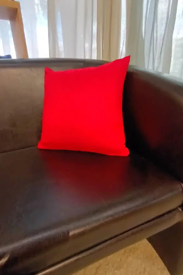 Peau piros díszpárna huzat 40x40 / piros-bordó