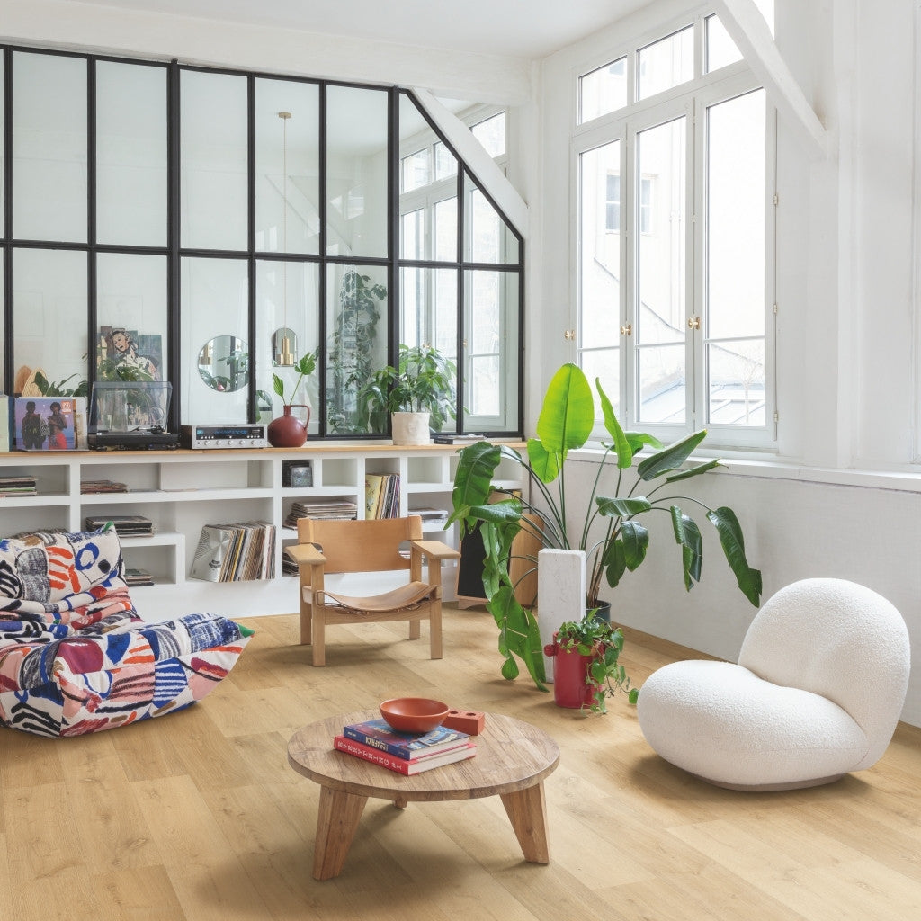 QuickStep Elegáns természetes tölgy vinyl AVMPU40316