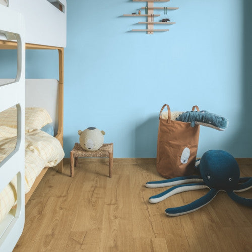 QuickStep Klasszikus természetes tölgy laminált IM1848