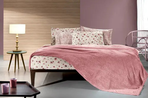 Rombus coral ágyterítő 160x220 / rózsaszín-lila