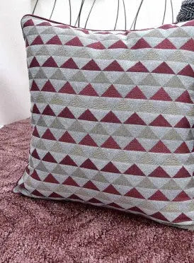 Selena szürke/pink díszpárna töltettel 40x40 / rózsaszín-lila