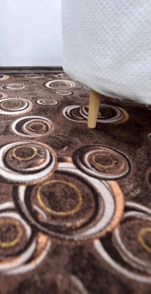 Spot-43 barna mintás padlószőnyeg 400 cm-es / beige-barna