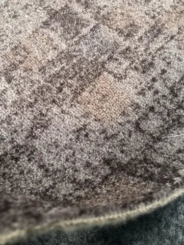 Tavullia-93 szürke mintás padlószőnyeg 400 cm-es / szürke