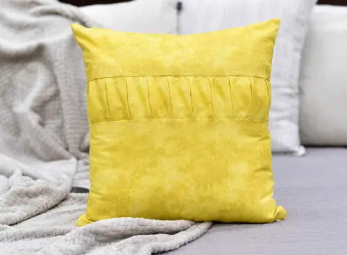 Trend-21 sárga fodros díszpárna huzat 35x60 / sárga-narancs