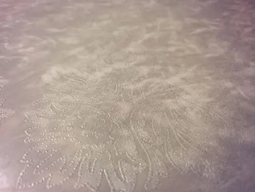 Turmaline klasszikus mintás teflonos terítő 140x140 / szürke