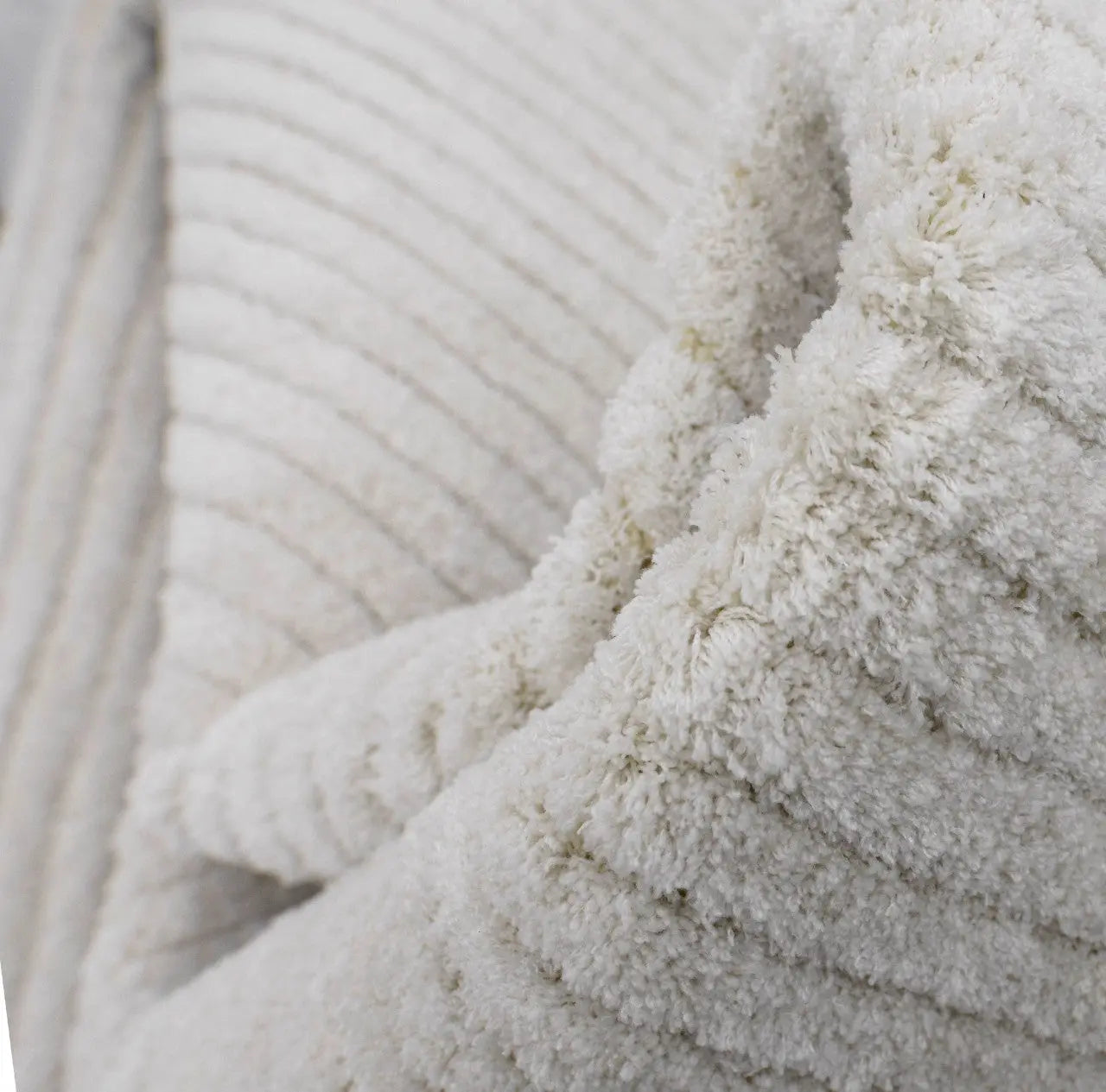 Vacha vastag natúr bordás kézi tűzésű szőnyeg - Szőnyegszalon