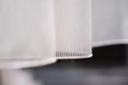 Vékony csíkos organza készfüggöny 140x250 / fehér