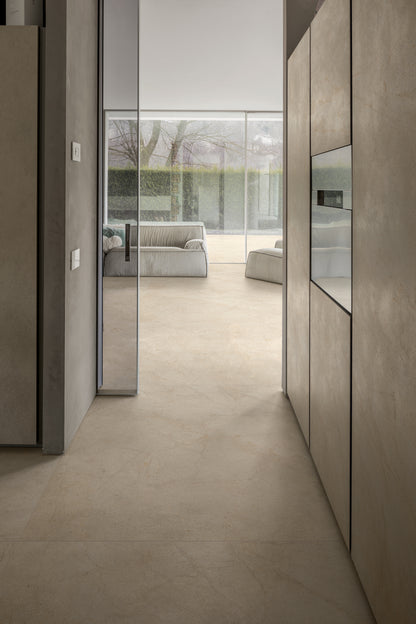 BIOTECH CREMA STONE soft matte 120x240- visszafogott eleganciájával és természetes hangulatával tökéletes alapot ad egy kiegyensúlyozott, stílusos otthon megteremtéséhez.