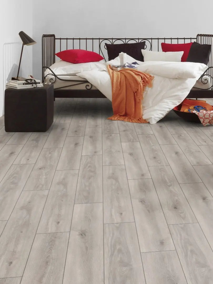 Atlantic Dove Cashmere 8mm-es laminált padló K472