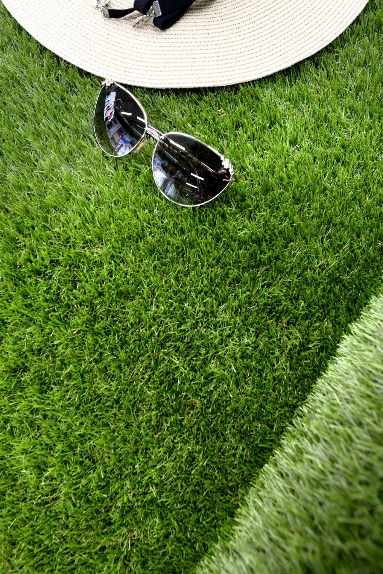 Bloom konfekcionált szálas műfű 100x400cm