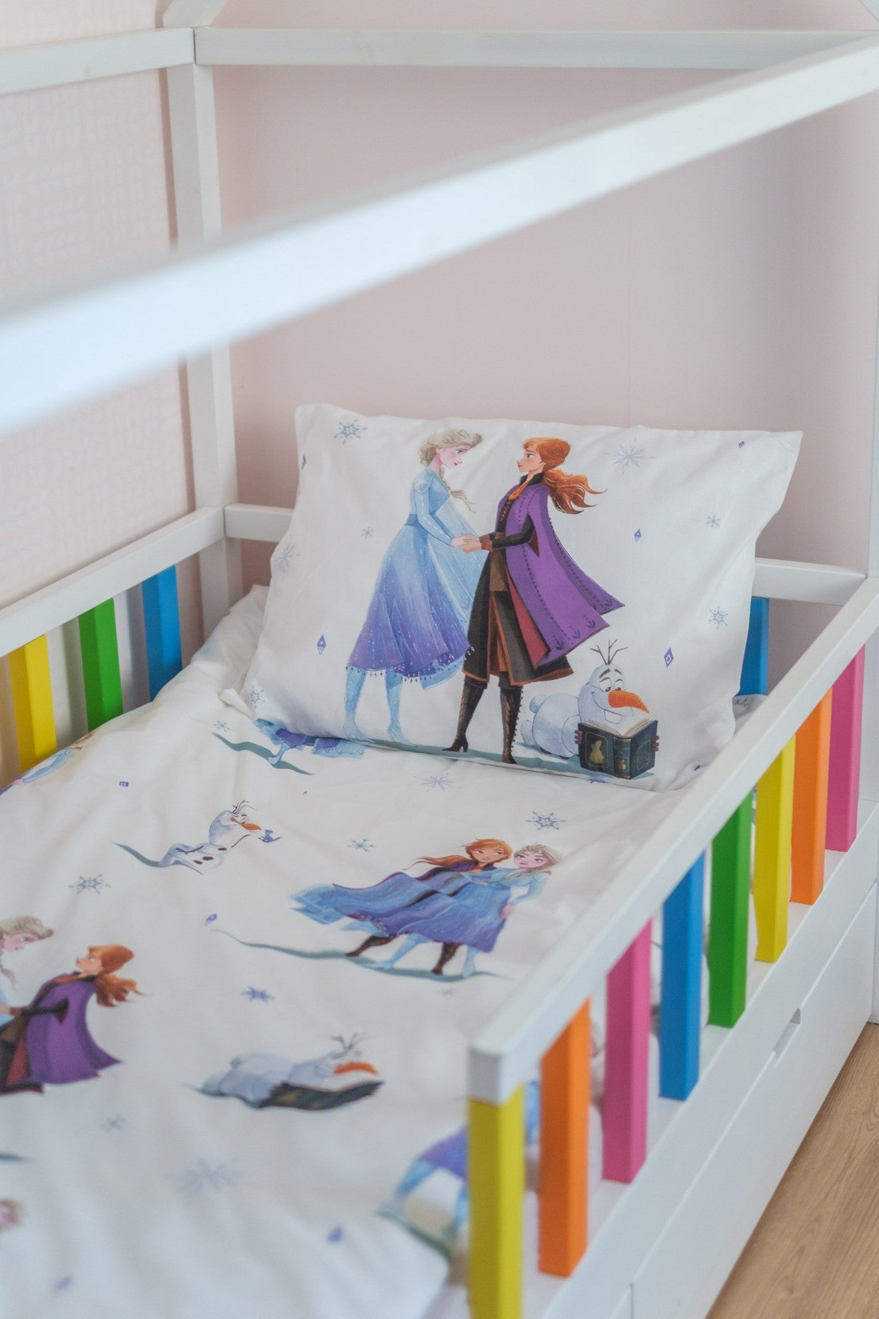 Disney Jégvarázs pamut ágyneműhuzat- Ha már kinőtte az ovis ágyneműt, de még mindig a Jégvarázs a kedvence