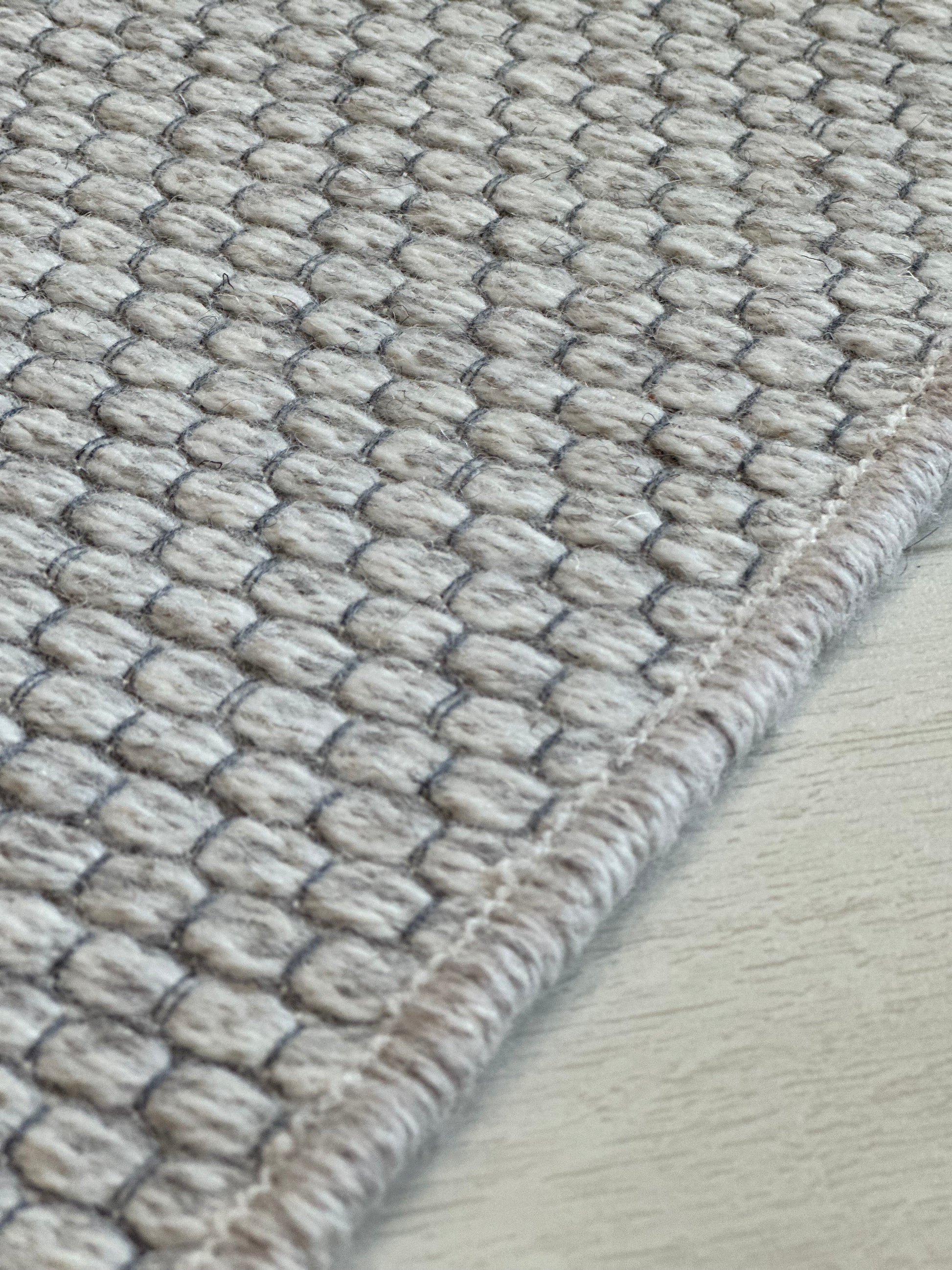 Highline gyapjú szőnyeg beige szürke Sejtmintás