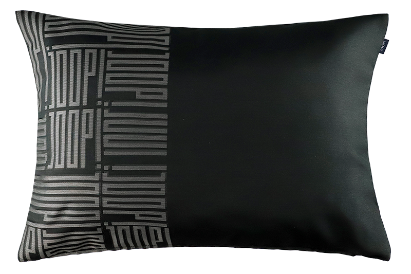 JOOP! Fine Bars fekete díszpárnahuzat 40×60 cm Modern luxus, karakteres elegancia Joop! Szőnyegszalon