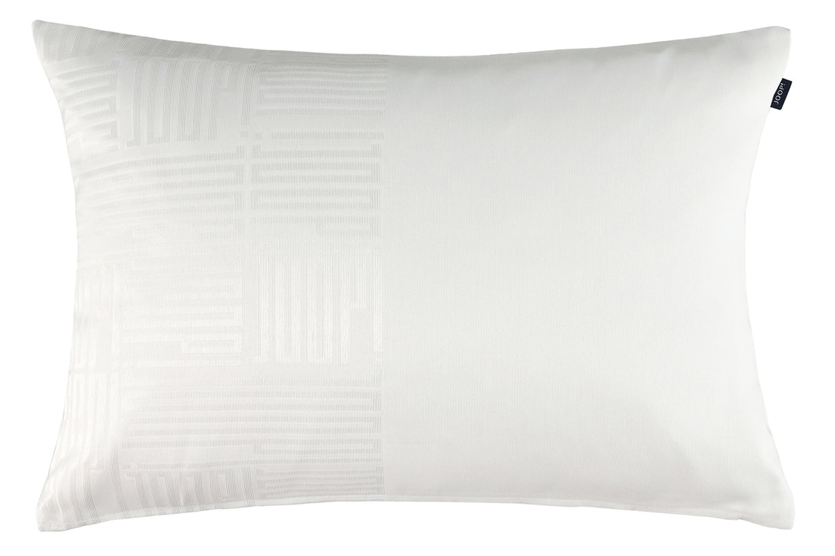 JOOP! Fine Bars fehér díszpárnahuzat 40×60 cm Letisztult elegancia, időtlen luxus Joop! Szőnyegszalon