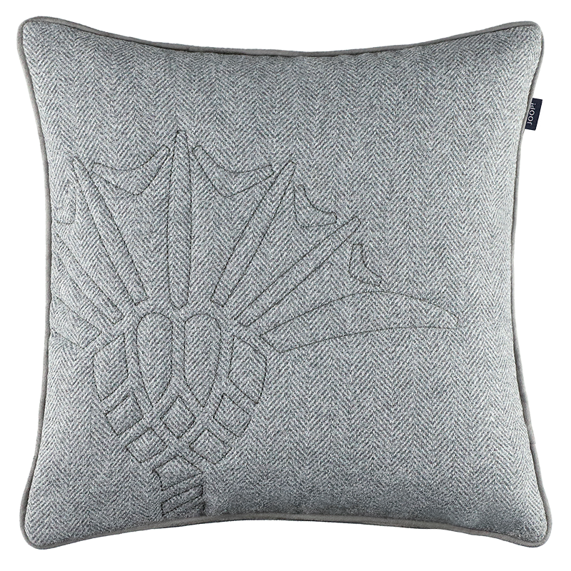 JOOP! Herringbone szürke díszpárnahuzat 40 × 40 cm – elegáns, hímzett búzavirágmintás párnahuzat Joop! Szőnyegszalon