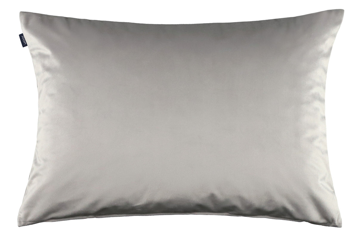 JOOP! Soft Cornflower ezüstszürke díszpárnahuzat Bársonyos luxus, időtlen elegancia Joop! Szőnyegszalon