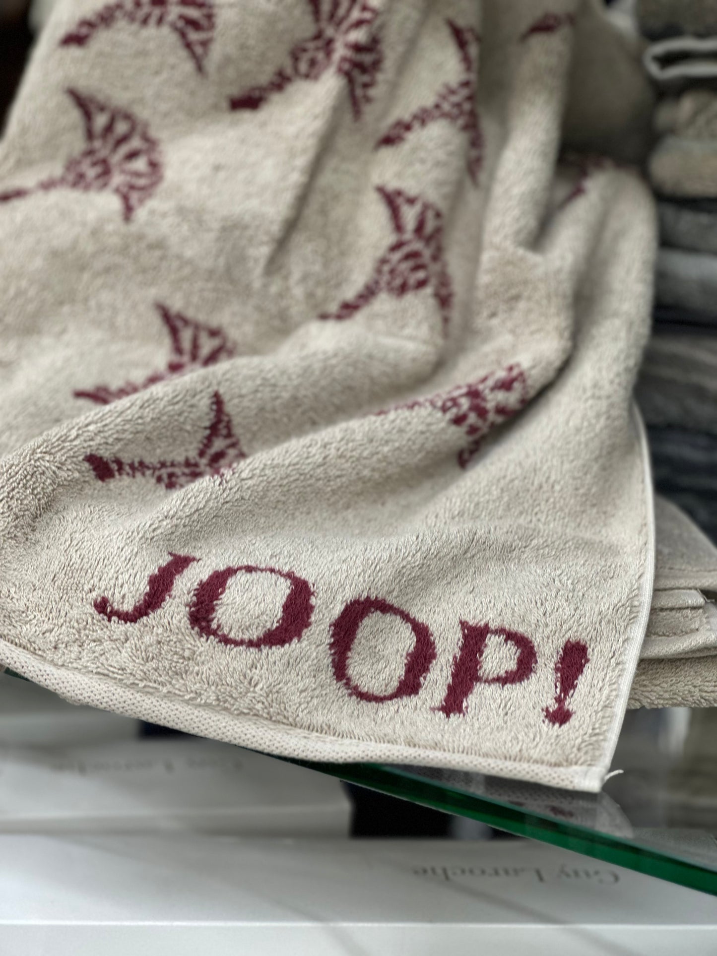 JOOP! Select bordo malyva torolkozo