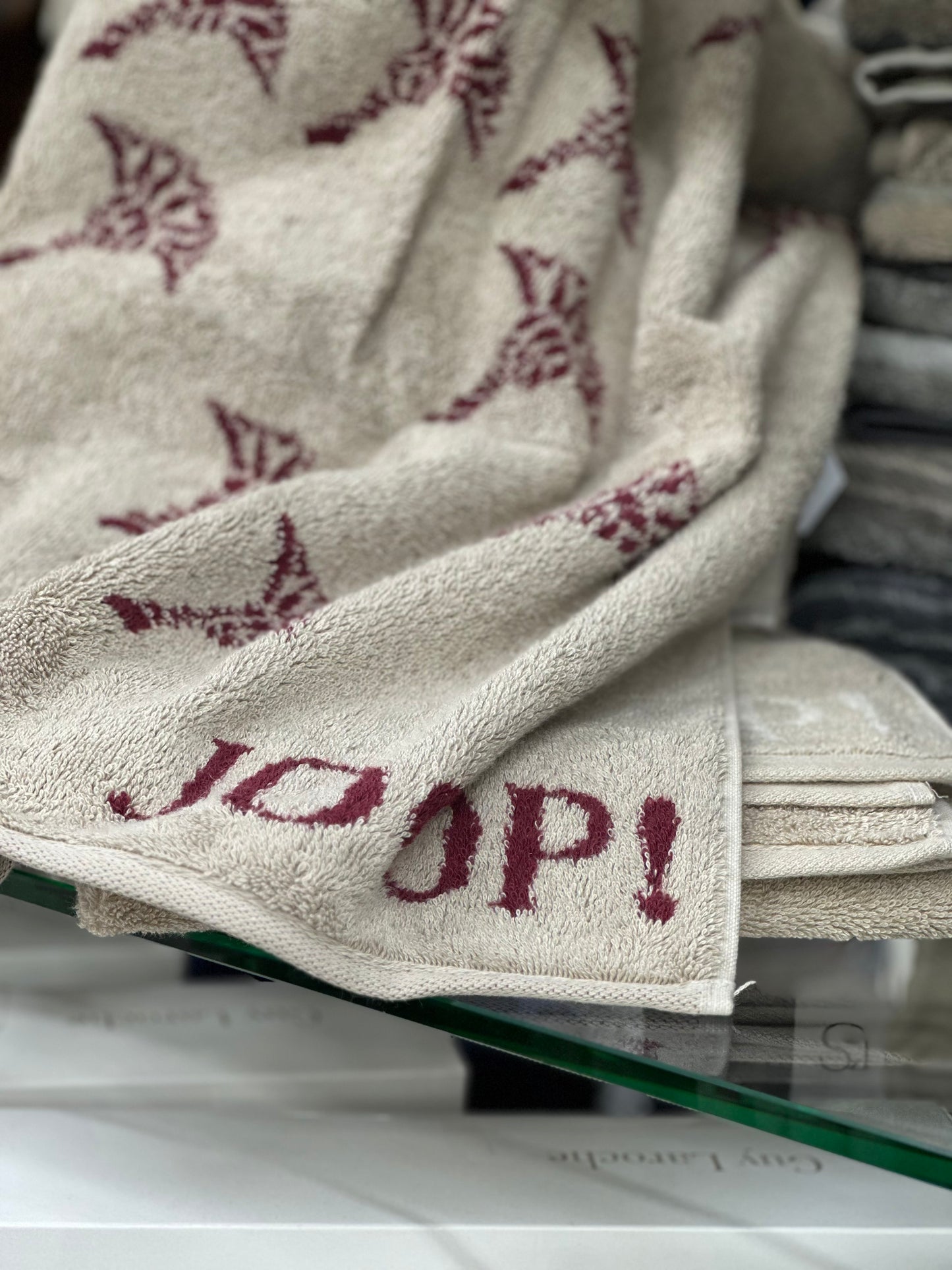JOOP! Select bordo malyva torolkozo
