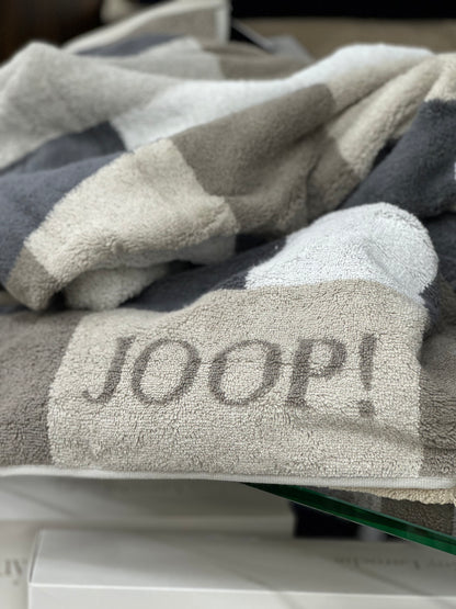 Joop torolkozo szurke beige