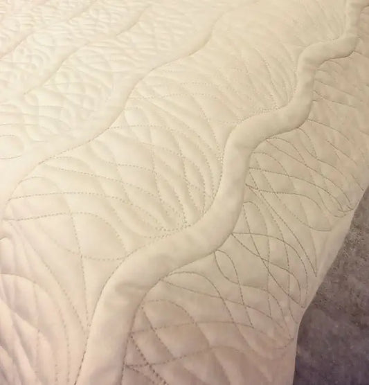 Kythira beige ágyterítő 220x250 / fehér