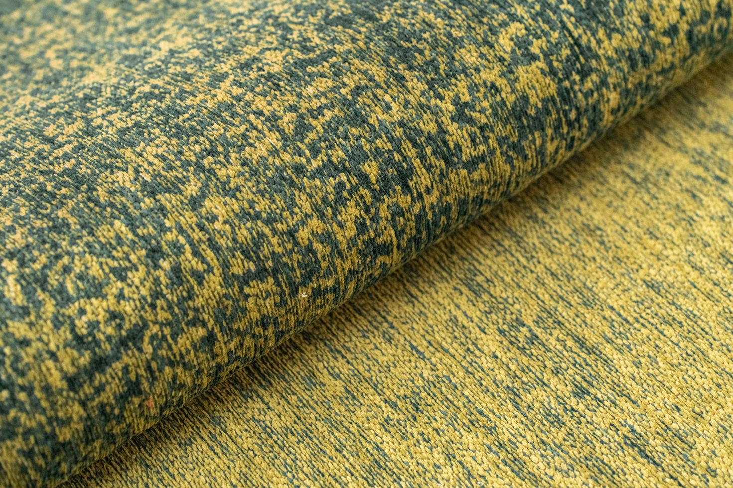 MARBLE LARCH 2062- zöld síkszövött modern szőnyeg