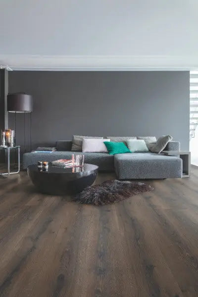 QuickStep Csiszolt sivatagi sötétbarna tölgy MJ3553