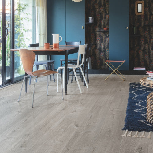 QuickStep Hangulatos szürke pamut tölgy vinyl AVMPU40202