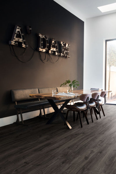 QuickStep Sötét Newcastle tölgy EL3581
