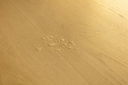 CLASSIC- Kekszbarna tölgy laminált padló CLM5794